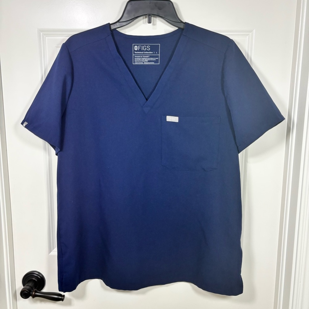 Figs Technical Collection Catarina One-Pocket Scrub Top Women’s L Navy Blue